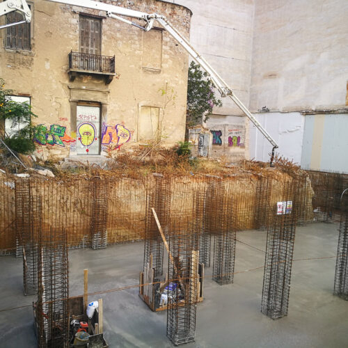 Κατασκευή νέας διώροφης οικοδομής με υπόγειο